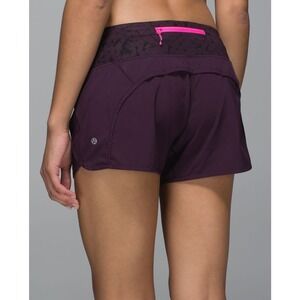 Lululemon Run Times Short 4 Way Stretch 4" Star Crushed Black Cherry Size 4